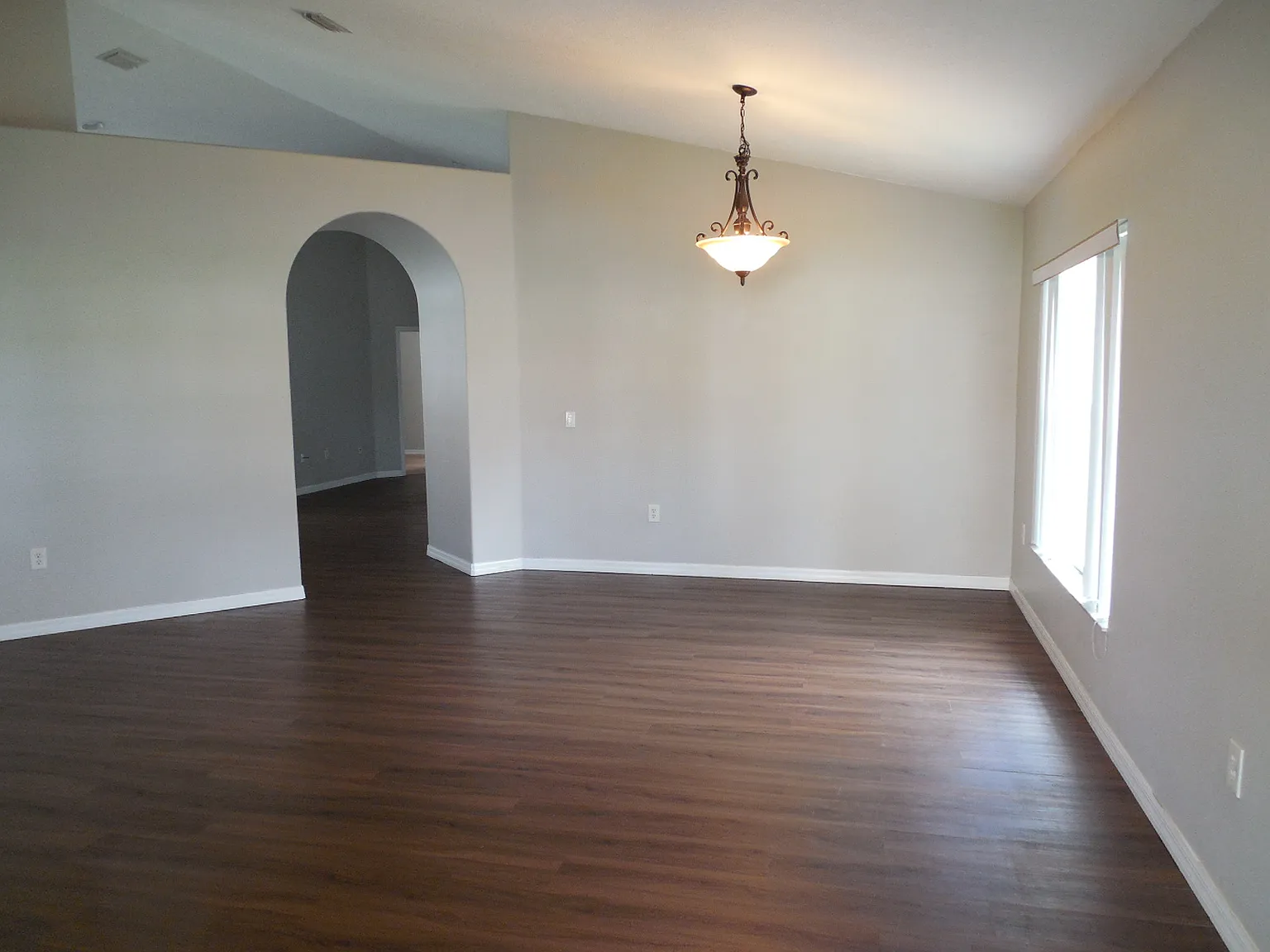 3 bed, 1684 sqft, $2,600 — Photo 3