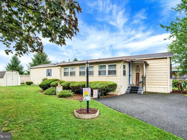 7 Meadow Run Pl, Harrisburg, PA 17112