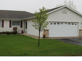 280 Cedar Cove Ln, Owatonna, MN 55060