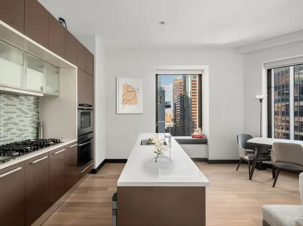 75 Wall Street image 3 of 10