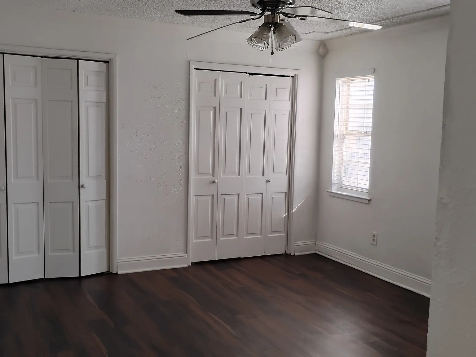 4 bed, 1883 sqft, $2,450 — Photo 3
