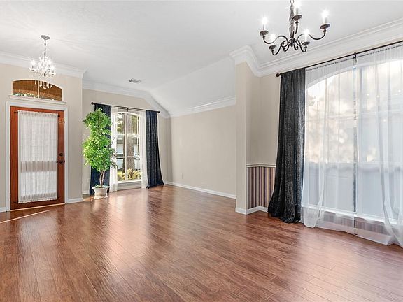3rd image of 17218 Sandestine Dr
