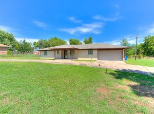 703 E Park St, Tecumseh, OK 74873