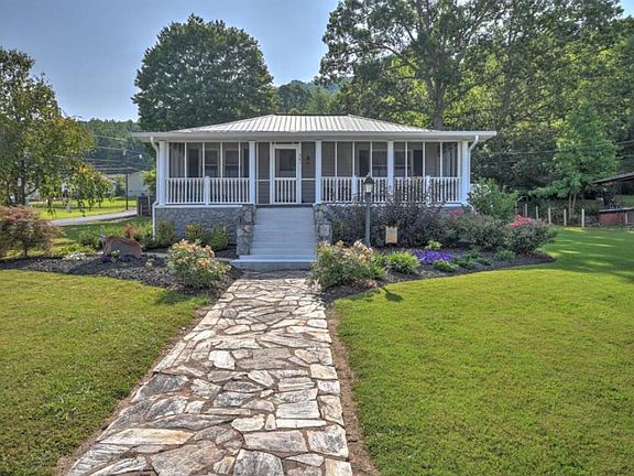 2nd image of 301 Okolona Dr