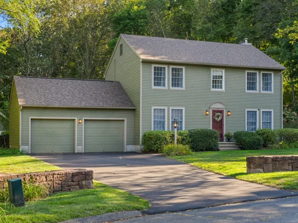 11 Nutmeg Lane, East Hampton, CT 06424