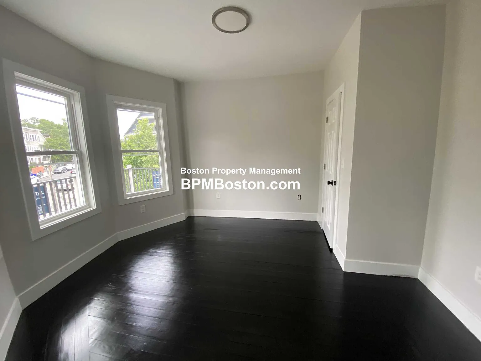 4 bed, $3,700 — Photo 2
