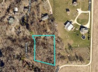 5885 Bowers Ln, Coggon, IA 52218