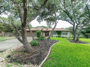 10211 Rafter O Trl, Helotes, TX 78023