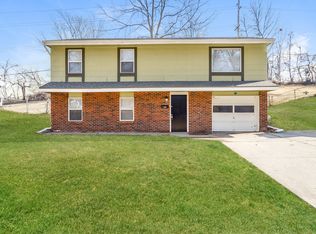 5209 NE San Rafael Dr, Kansas City, MO 64119