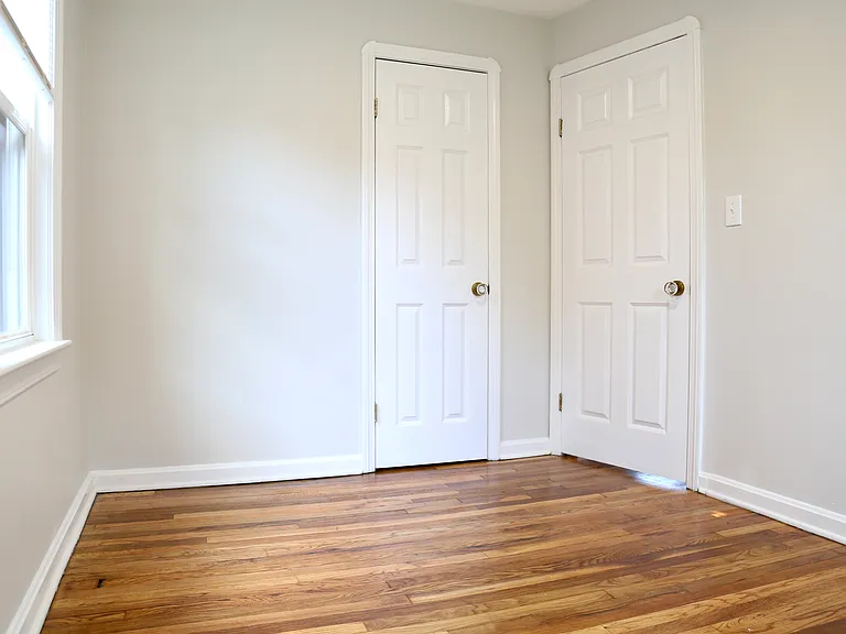 13613 Clifford Ave — Photo 13