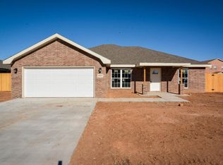 8802 10th Pl, Lubbock, TX 79416