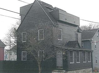 79 Bacheller St #1, Newport, RI 02840