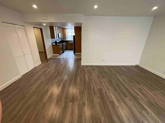3rd image of 11012 Fruitland Dr APT 3