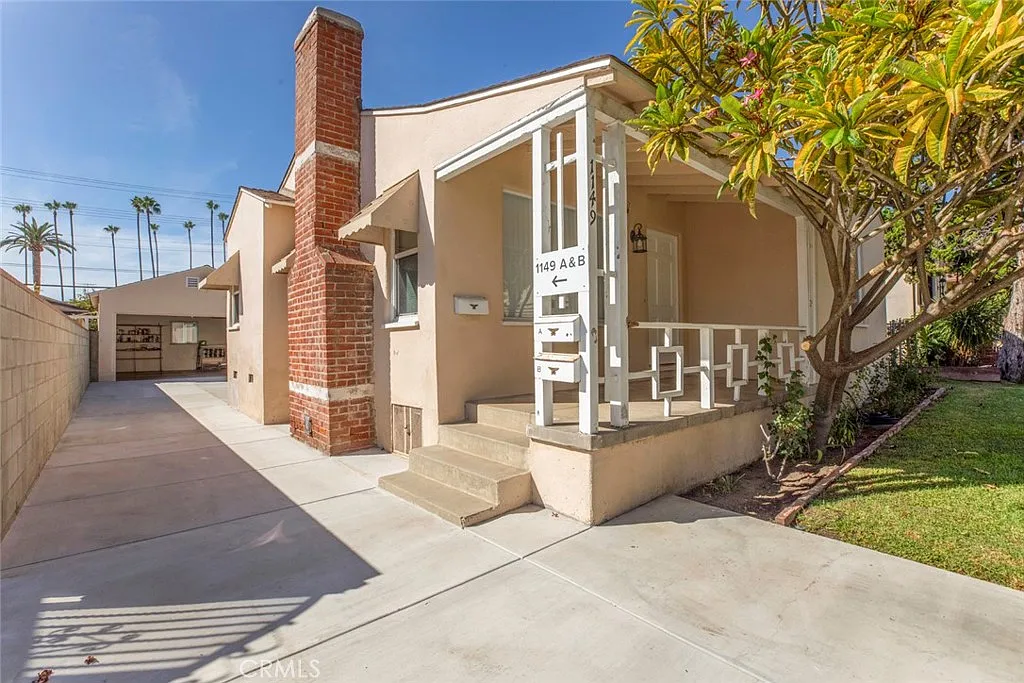 2 bed, 850 sqft, $3,200 — Photo 2