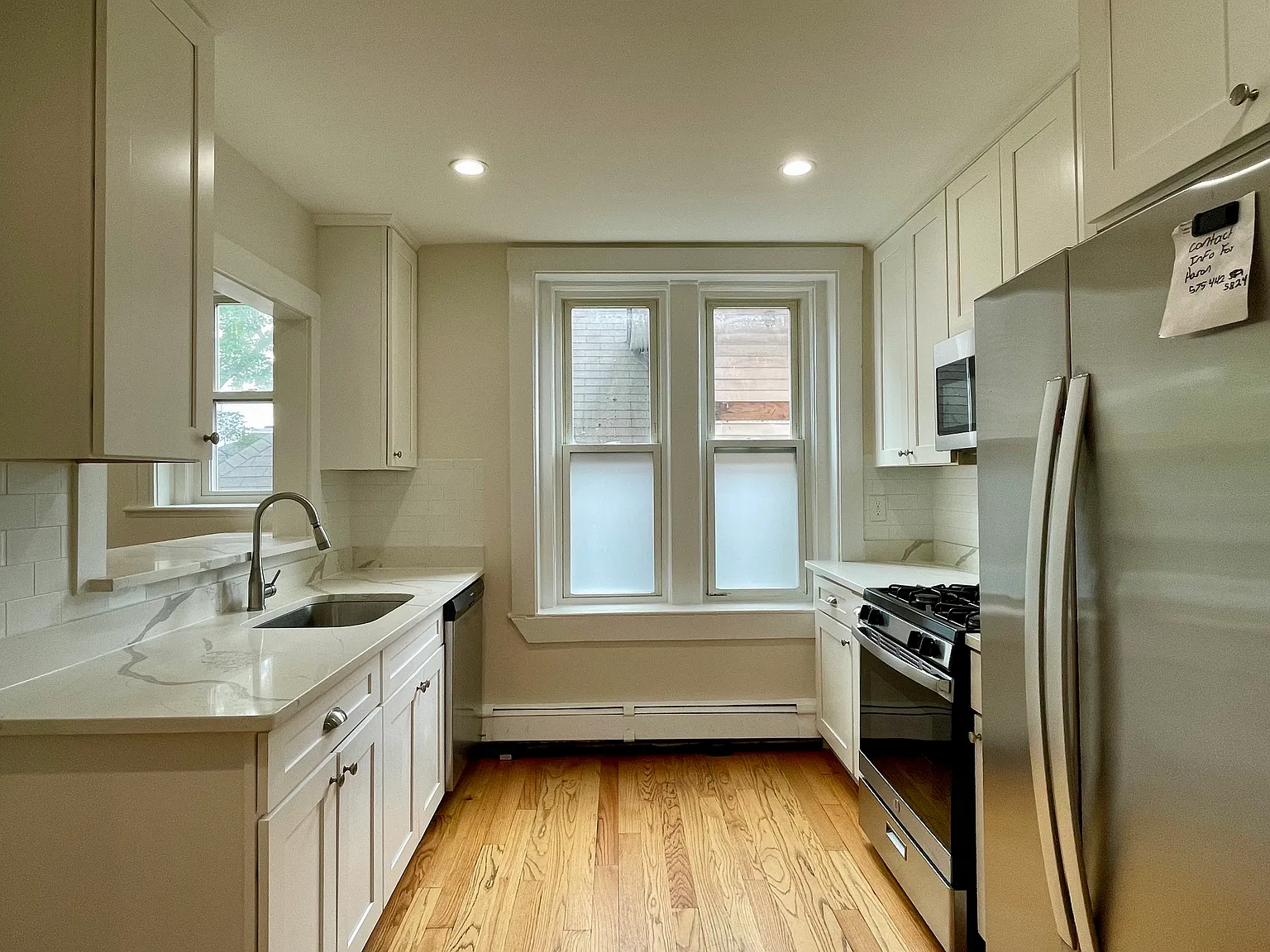 4 bed, 1400 sqft, $3,200 — Photo 1