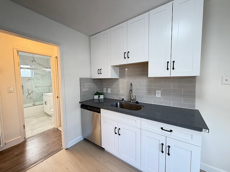 655 Moorpark Way #1B — Photo 10