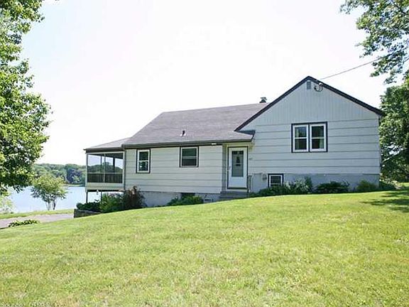 View of the house from lawn 