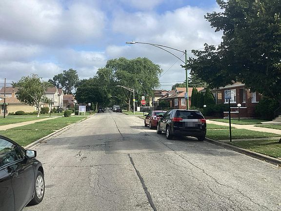 5th image of 8919 S Union Ave