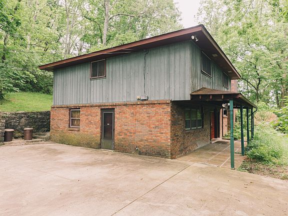 2nd image of 612 Vanoke Dr