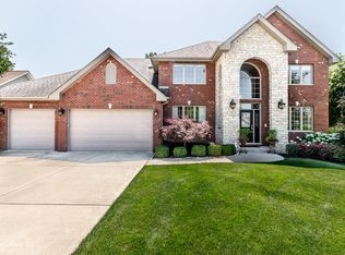 715 Stonebridge Rd, Frankfort, IL 60423