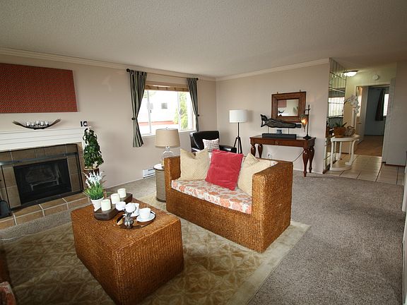 5th image of 5007 Palmetto Ave APT 47