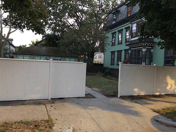 rolling gate for driveway security