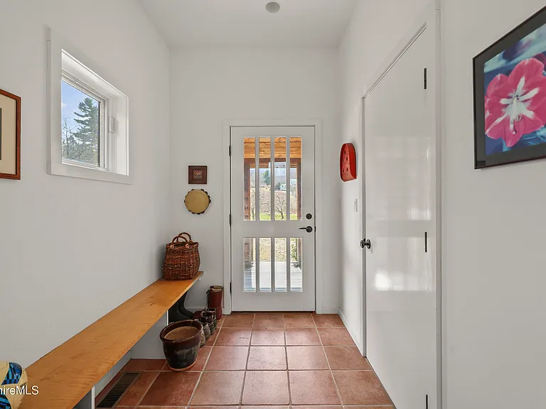 123 Jug End Rd — Photo 3