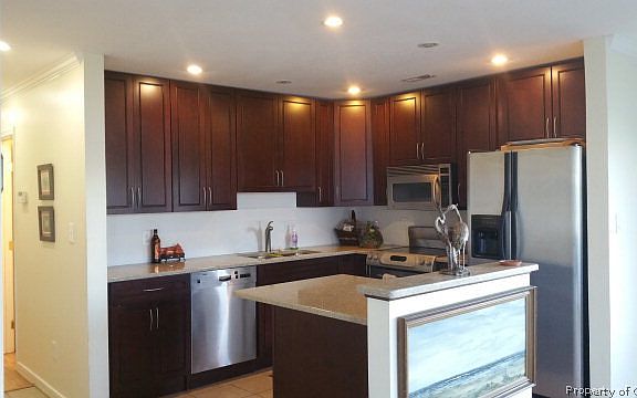 5th image of 219A Island Cove Ct