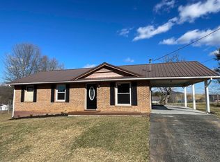 2503 Forest Hill Dr, Draper, VA 24324