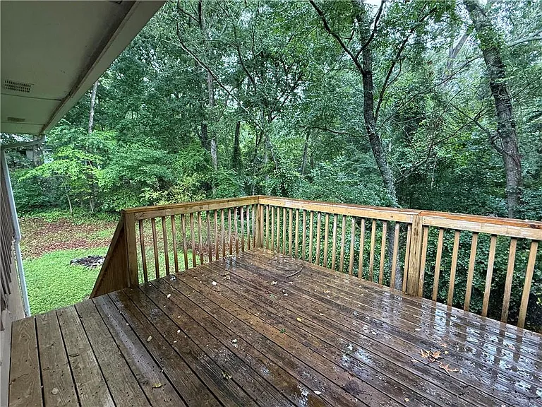3945 Fraser Cir — Photo 11