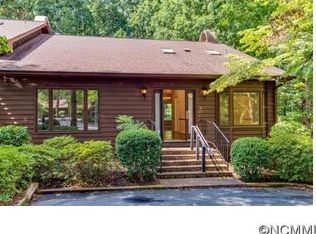 21 Hunting Country Trl, Tryon, NC 28782