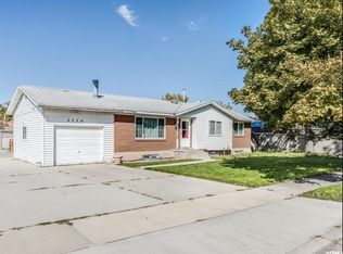 3756 W Gandalf Dr, Salt Lake City, UT 84129