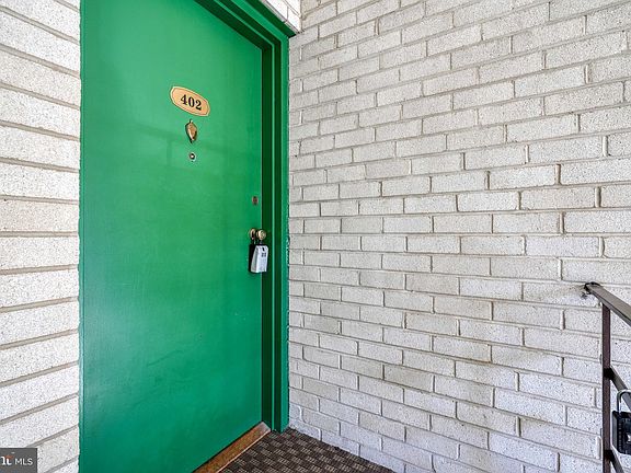 2nd image of 10412 Rockville Pike APT 402