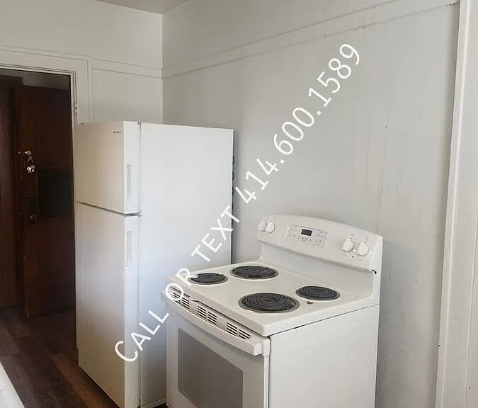 3066 N 49th St #5 — Photo 11