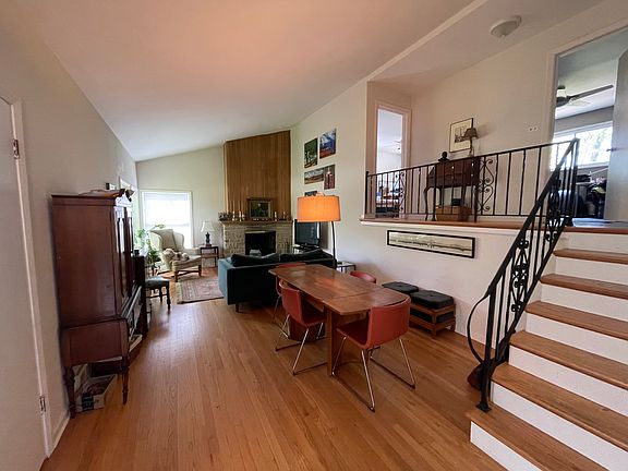 3rd image of 2326 Birchwood Ave