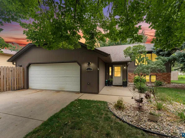 4219 S Southeastern Ave, Sioux Falls, SD 57103