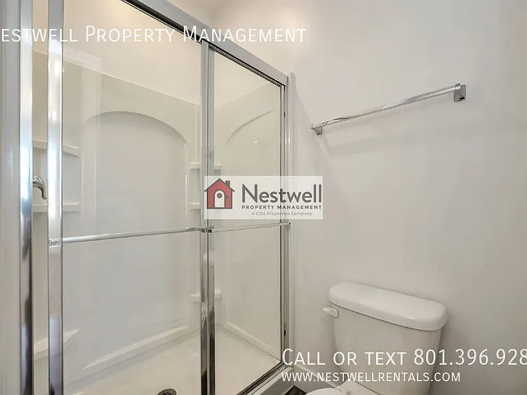 7952 S 5440 W — Photo 16