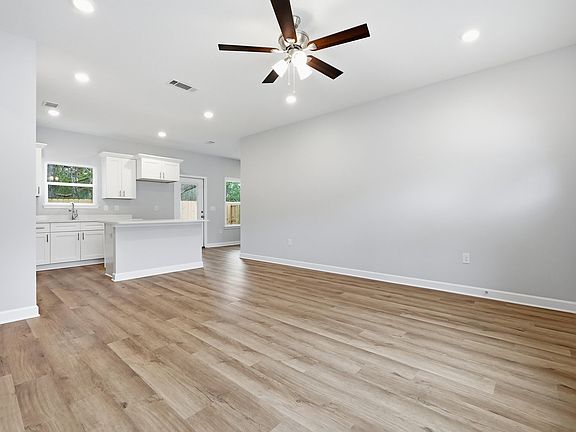 3rd image of 36 Shebbi Ln