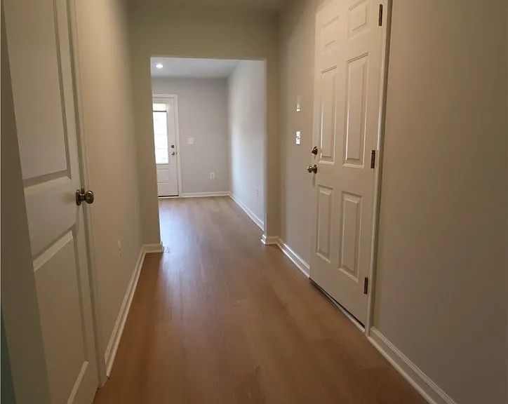 419 Burden Dr — Photo 10