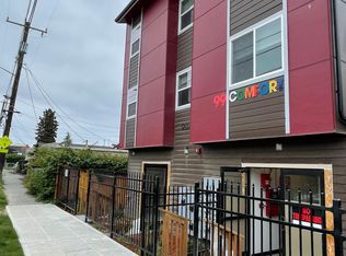 9029 16th Ave SW #201, Seattle, WA 98106