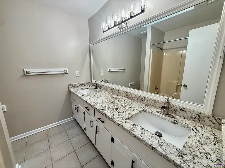 144 Pleasant Hill Ct — Photo 15