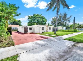 41 Virginia Rd, West Park, FL 33023