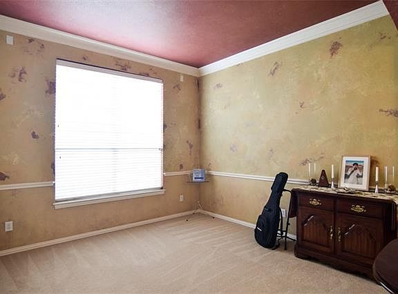 4th image of 4012 Willow Hills Ct