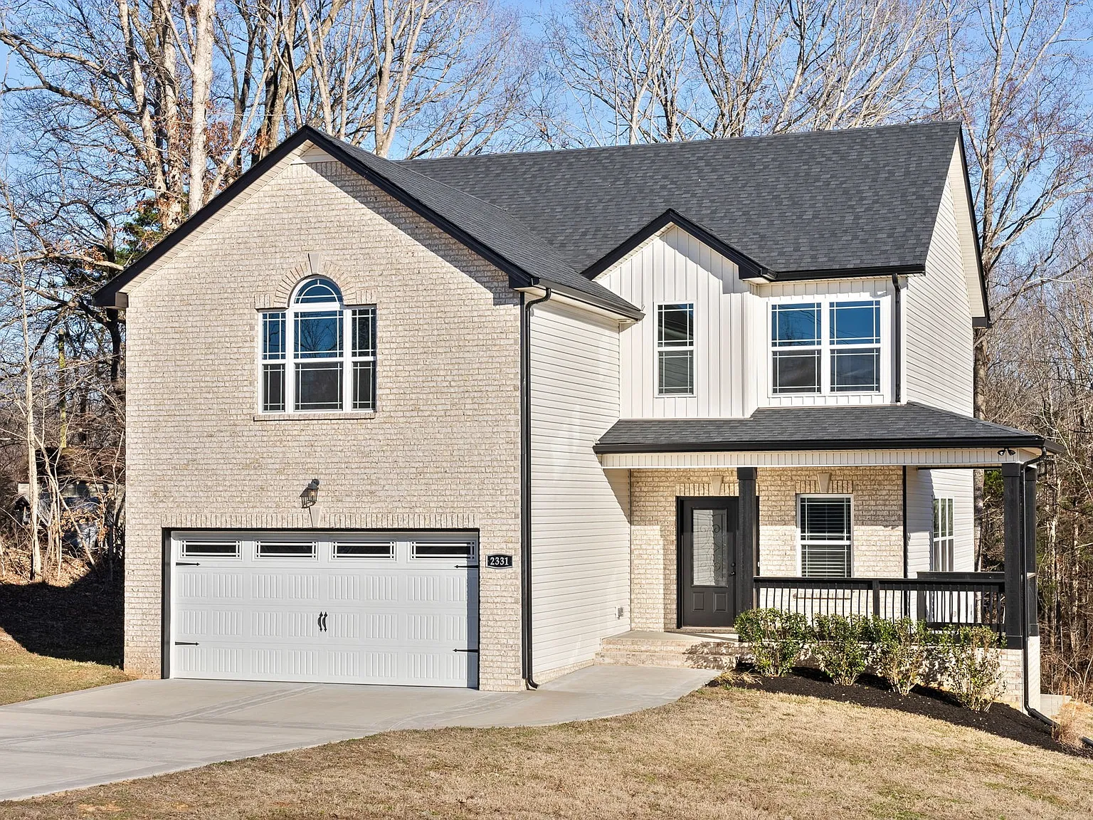 4 bed, 2.5 bath, 2263 sqft, $2,500 — Photo 4