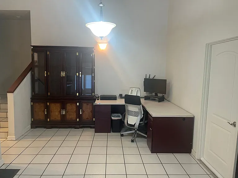 498 Polulani Dr — Photo 16