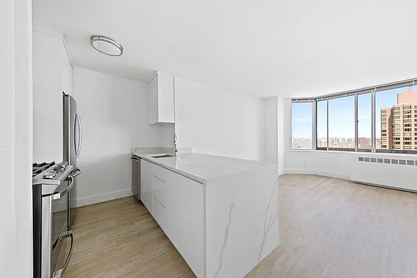 Rented by Douglas Elliman | media 20