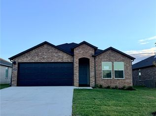 4205 Orchid Ave, Springdale, AR 72764