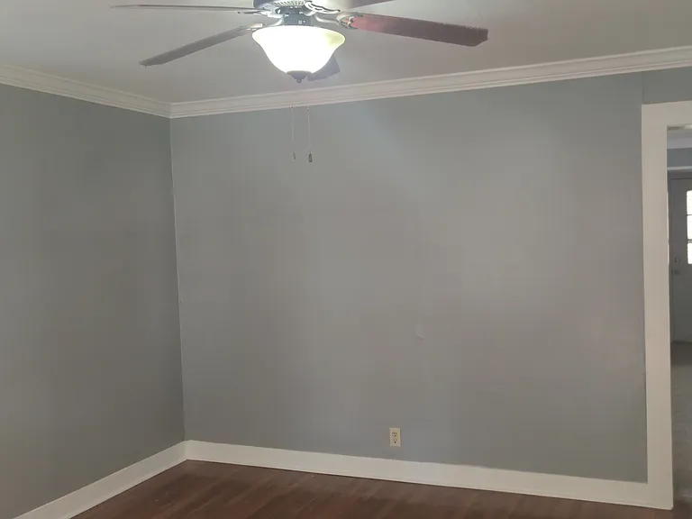 224 W McCallen Rd — Photo 3