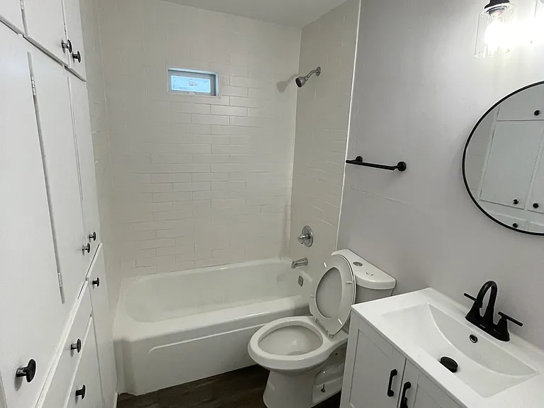 550 S Arlington Ave — Photo 15