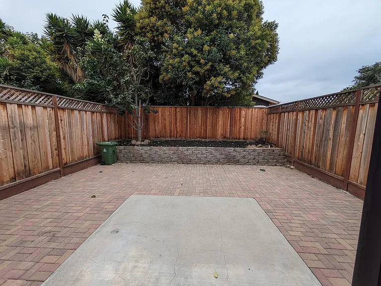 35631 Stowe Cmn — Photo 5